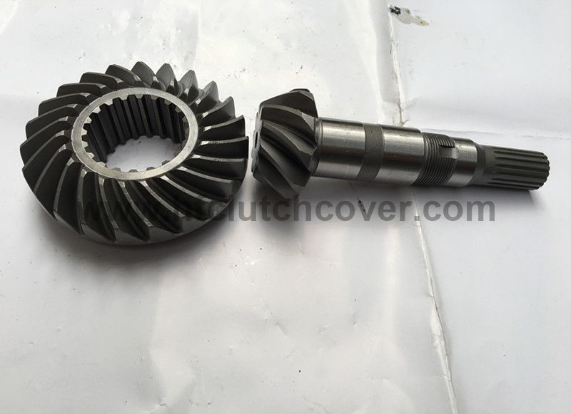 3C051-42300 ASSY GEAR BEVEL for M7040 kubota tractor