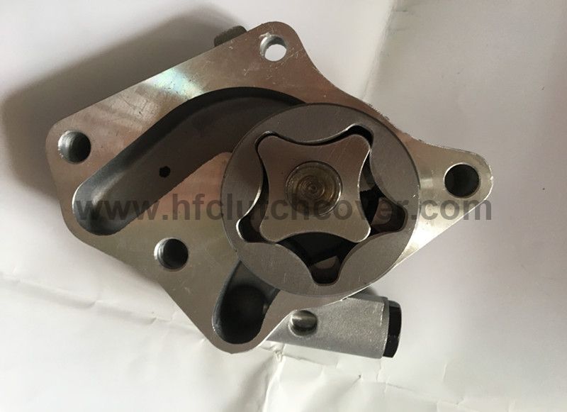 129900-32000 Oil pump for 4D94E 4TNE94 yanmar diesel engine