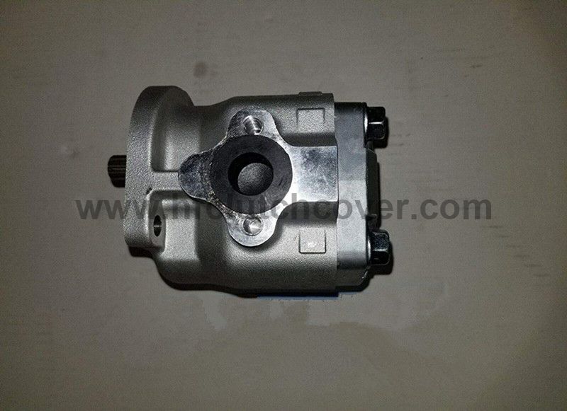 31351-76100, 31351-76102 Hydraulic pump for kubota tractor