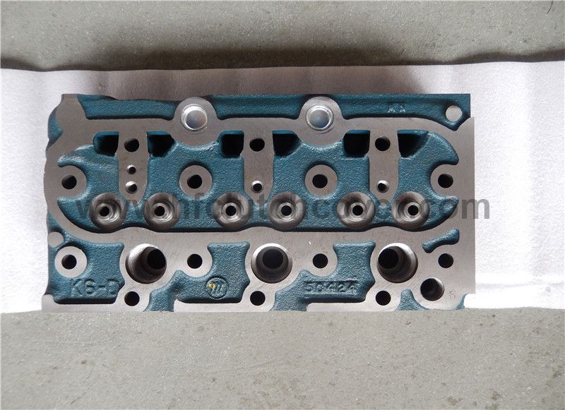 Cylinder Head For Kubota D950 Engine B7200DT,B8200DT,B1750DT Tractor