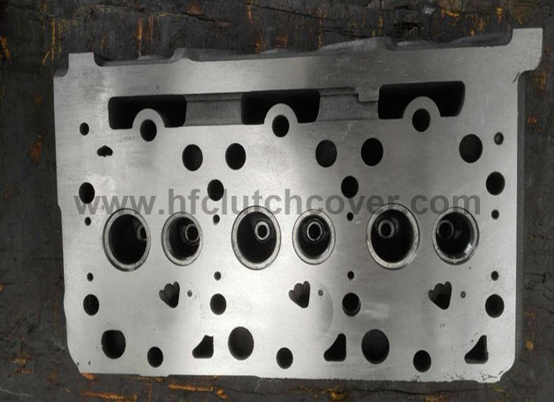 16467-03040 cylinder head for D1503 kubota engine