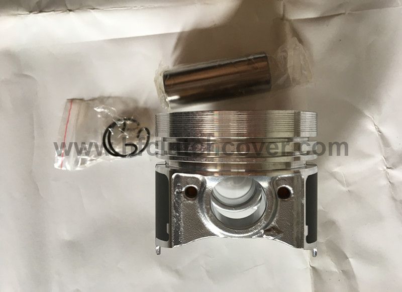 KUBOTA D722 engine piston 16851-21112