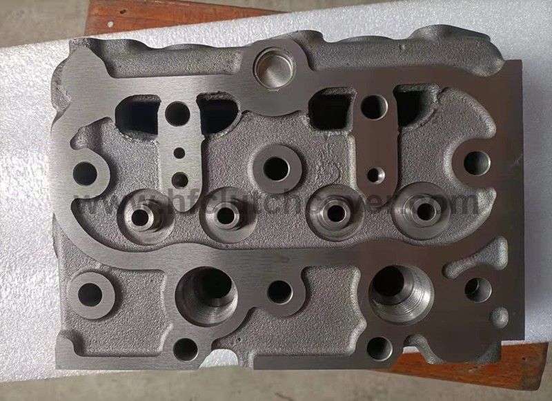 KUBOTA Z500 Z600 engine cylinder head