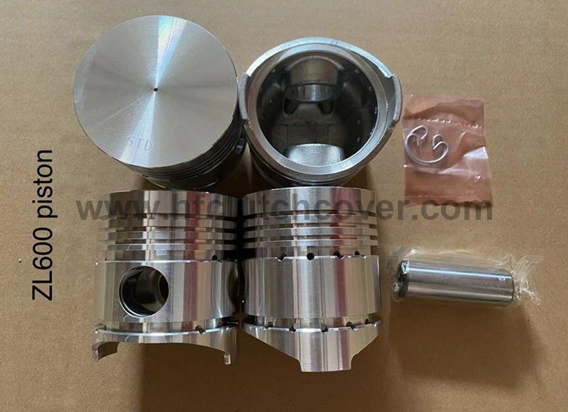 Kubota B6000 ZL600 Piston
